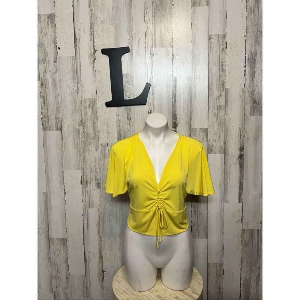 Polly & Esther yellow blouse